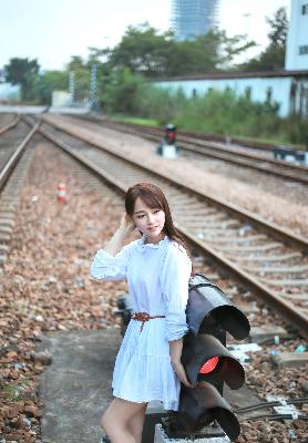 向涟苍士献上纯洁